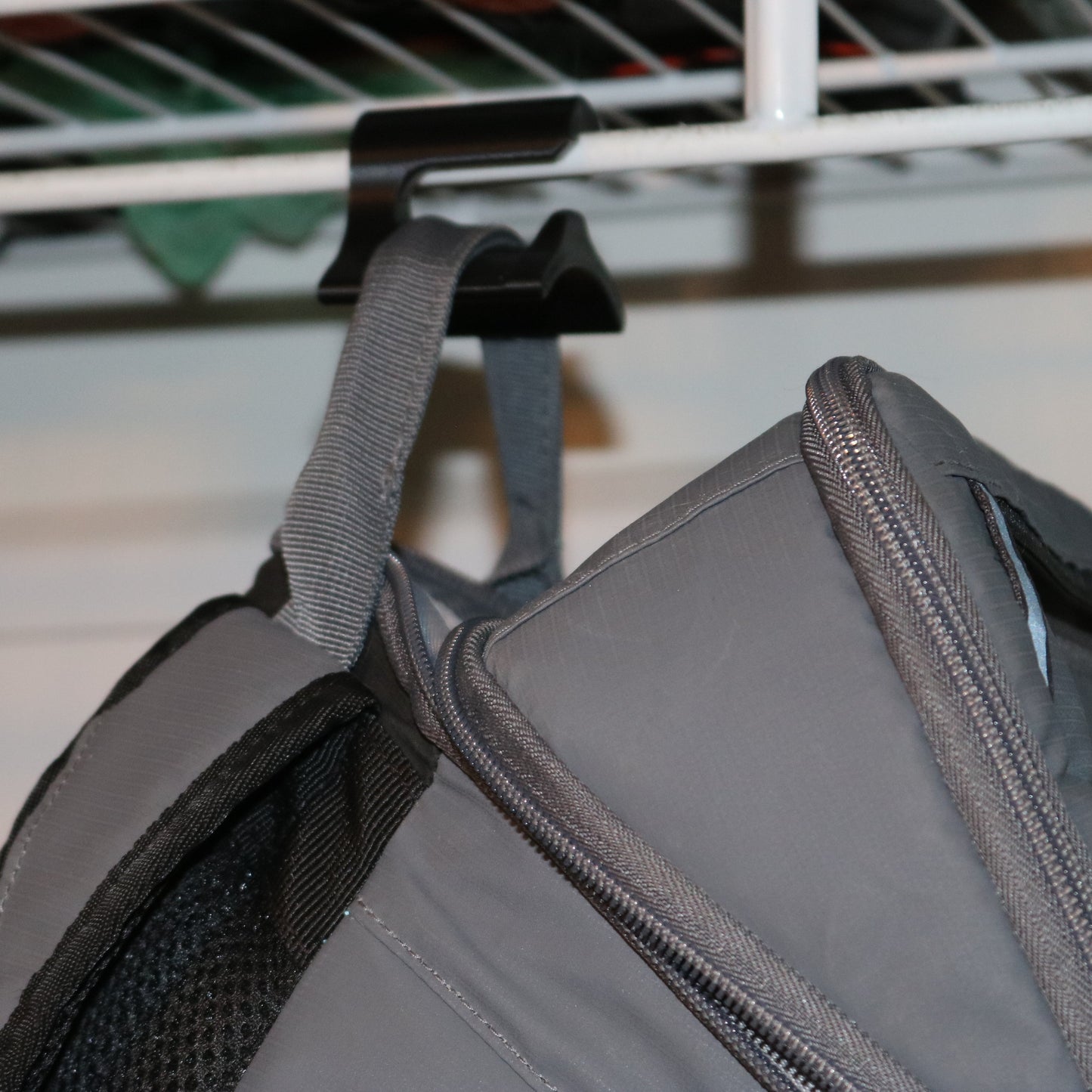 Universal Closet Rack Backpack Hook – Xtrusion